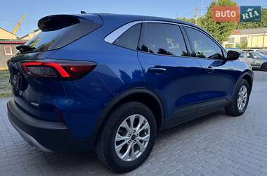 Внедорожник / Кроссовер Ford Escape 2023 в 