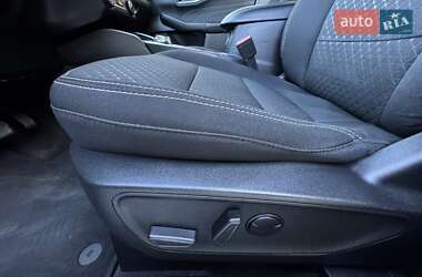 Внедорожник / Кроссовер Ford Escape 2023 в 
