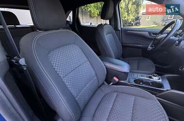 Внедорожник / Кроссовер Ford Escape 2023 в 