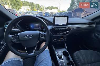 Внедорожник / Кроссовер Ford Escape 2023 в 