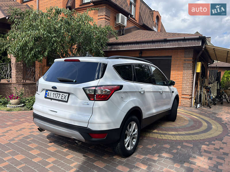 Позашляховик / Кросовер Ford Escape 2018 в Києві