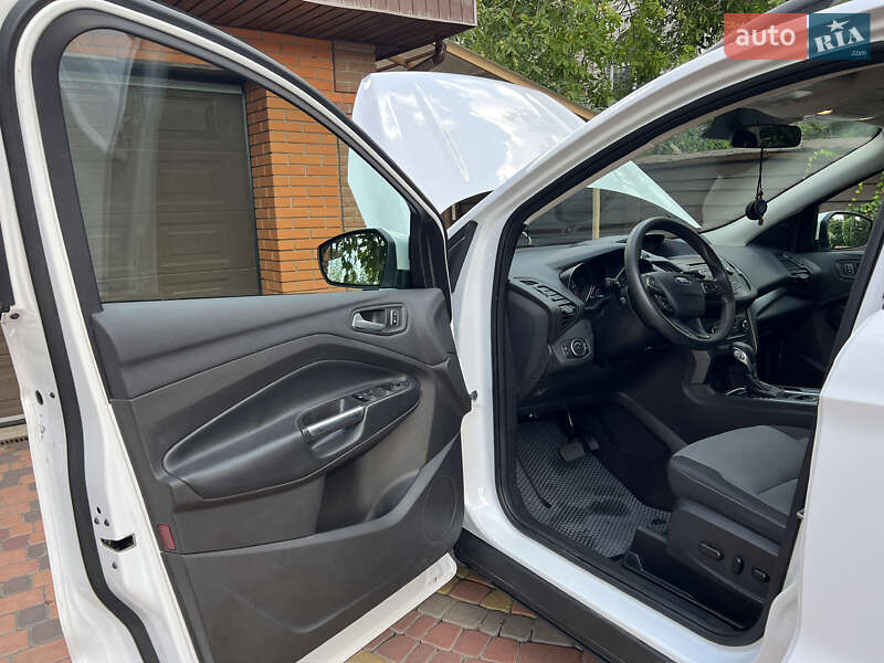 Позашляховик / Кросовер Ford Escape 2018 в Києві