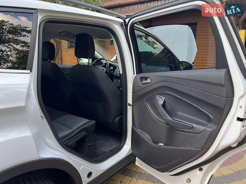 Позашляховик / Кросовер Ford Escape 2018 в Києві