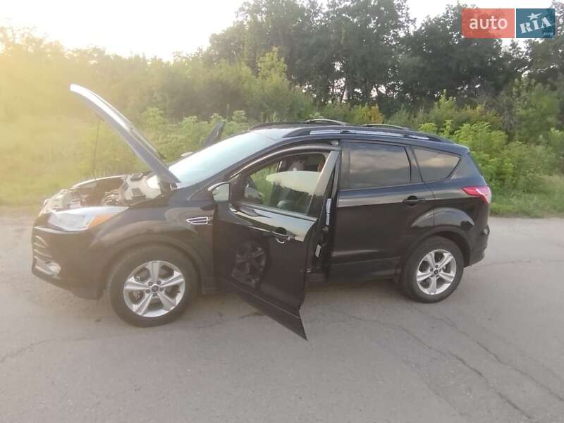 Внедорожник / Кроссовер Ford Escape 2015 в Белой Церкви