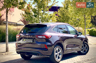 Внедорожник / Кроссовер Ford Escape 2023 в 