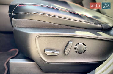 Внедорожник / Кроссовер Ford Escape 2023 в 