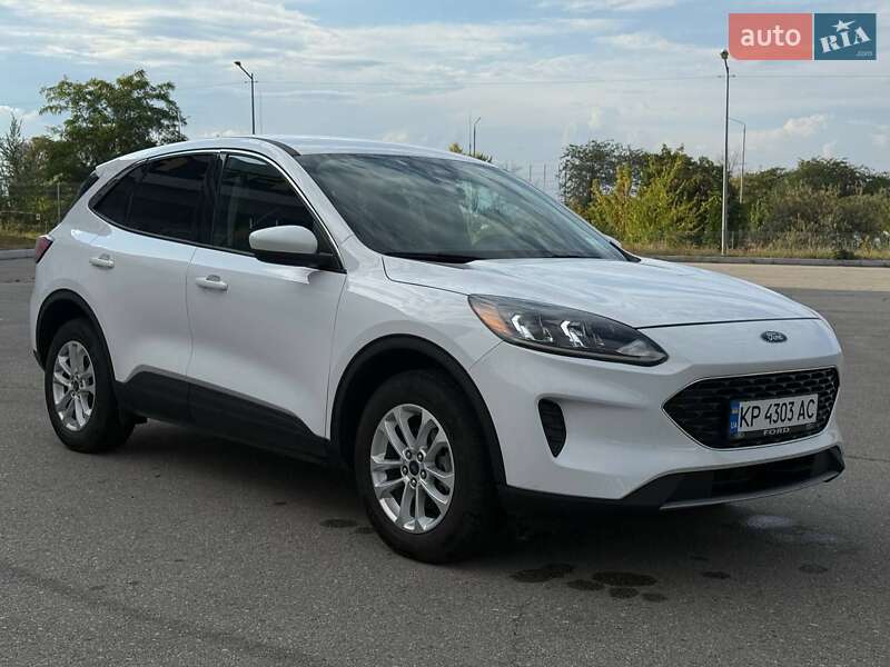 Внедорожник / Кроссовер Ford Escape 2020 в Запорожье
