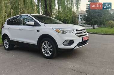 Внедорожник / Кроссовер Ford Escape 2019 в Киеве