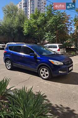 Внедорожник / Кроссовер Ford Escape 2015 в Киеве