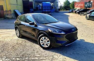 Внедорожник / Кроссовер Ford Escape 2020 в 
