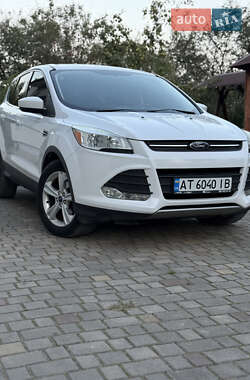 Внедорожник / Кроссовер Ford Escape 2014 в 
