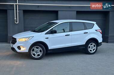 Позашляховик / Кросовер Ford Escape 2016 в Тернополі