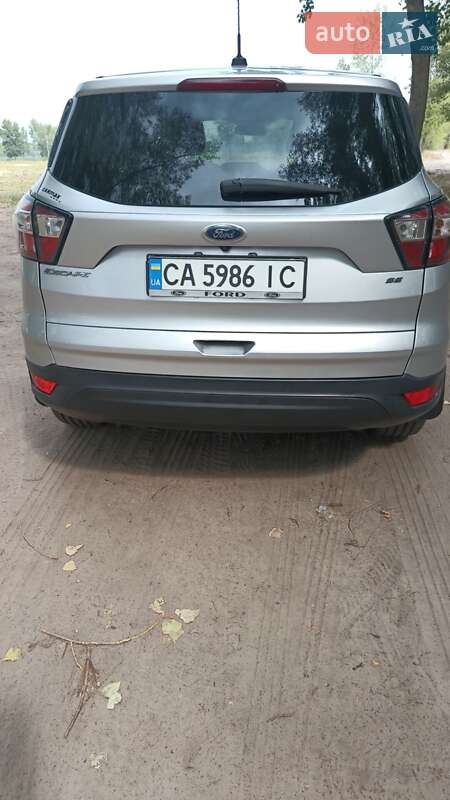 Позашляховик / Кросовер Ford Escape 2018 в Черкасах фото 5 Позашляховик / Кросовер Ford Escape 2018 в Черкасах