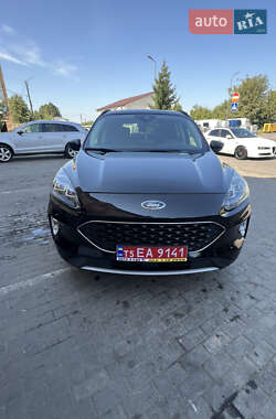 Внедорожник / Кроссовер Ford Escape 2021 в 