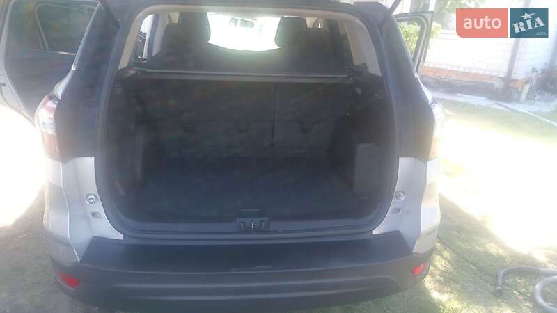 Позашляховик / Кросовер Ford Escape 2018 в Черкасах фото 12 Позашляховик / Кросовер Ford Escape 2018 в Черкасах