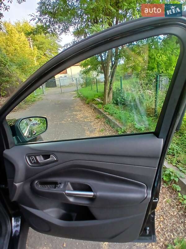 Внедорожник / Кроссовер Ford Escape 2016 в Львове фото 7 Внедорожник / Кроссовер Ford Escape 2016 в Львове