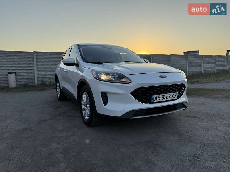 Внедорожник / Кроссовер Ford Escape 2021 в Виннице