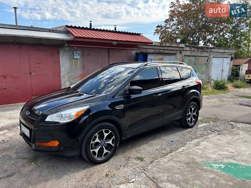 Внедорожник / Кроссовер Ford Escape 2014 в Николаеве