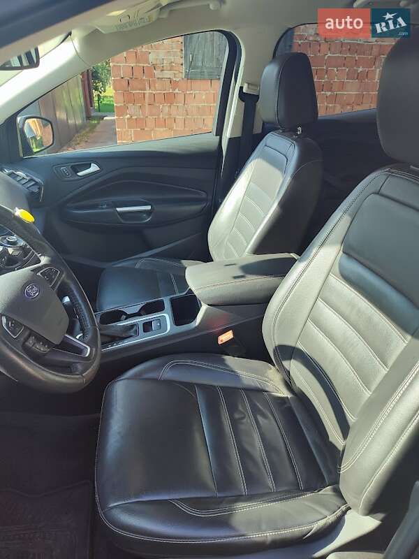 Внедорожник / Кроссовер Ford Escape 2017 в Калуше фото 10 Внедорожник / Кроссовер Ford Escape 2017 в Калуше