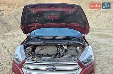 Внедорожник / Кроссовер Ford Escape 2018 в Днепре