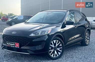 Внедорожник / Кроссовер Ford Escape 2020 в Львове