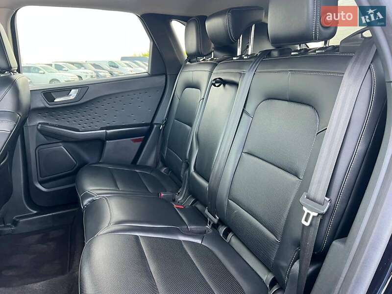 Внедорожник / Кроссовер Ford Escape 2020 в Львове