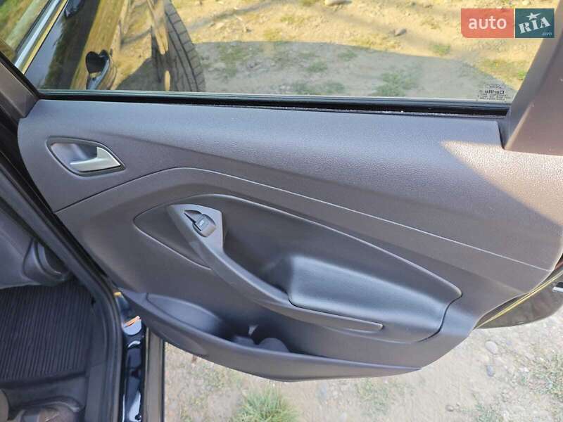 Позашляховик / Кросовер Ford Escape 2017 в Івано-Франківську фото 35 Позашляховик / Кросовер Ford Escape 2017 в Івано-Франківську