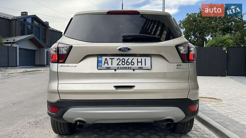 Внедорожник / Кроссовер Ford Escape 2018 в Ивано-Франковске