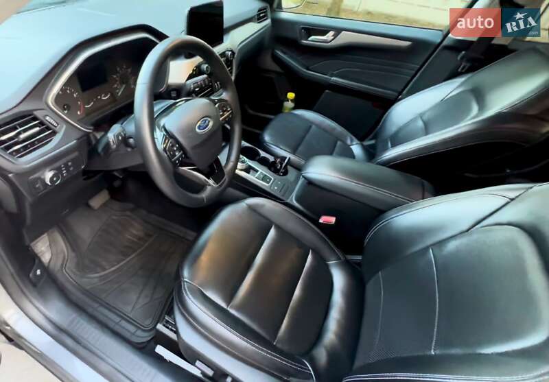 Внедорожник / Кроссовер Ford Escape 2022 в Кременчуге