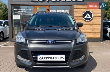 Внедорожник / Кроссовер Ford Escape 2016 в 