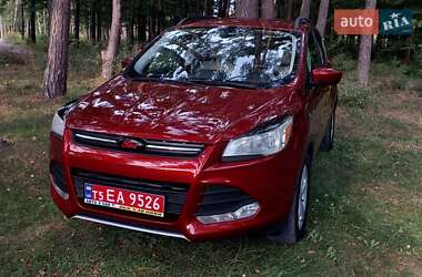 Позашляховик / Кросовер Ford Escape 2014 в Дубні