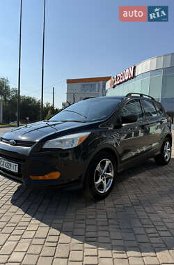 Внедорожник / Кроссовер Ford Escape 2013 в 