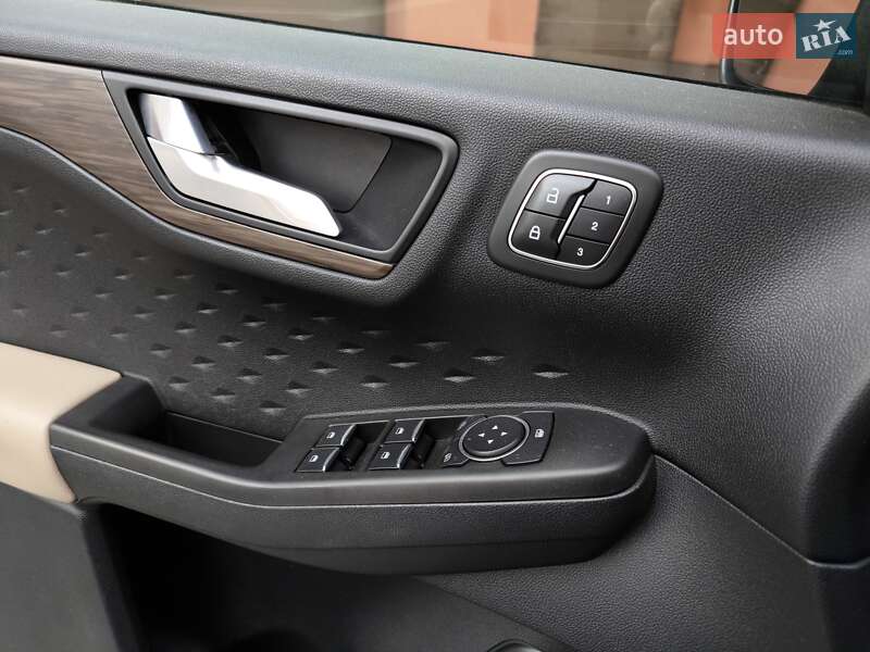 Внедорожник / Кроссовер Ford Escape 2020 в Ивано-Франковске фото 48 Внедорожник / Кроссовер Ford Escape 2020 в Ивано-Франковске