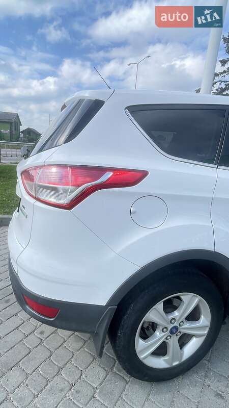Внедорожник / Кроссовер Ford Escape 2013 в Львове