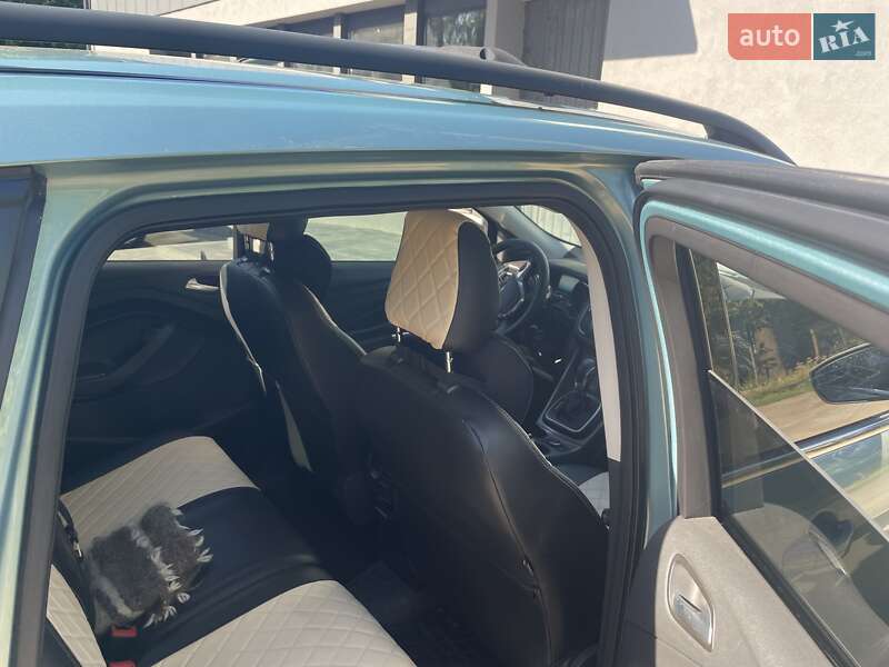 Внедорожник / Кроссовер Ford Escape 2013 в Чернигове фото 18 Внедорожник / Кроссовер Ford Escape 2013 в Чернигове