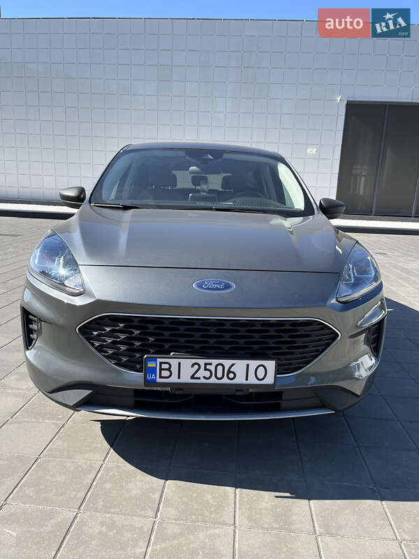 Внедорожник / Кроссовер Ford Escape 2022 в Светловодске