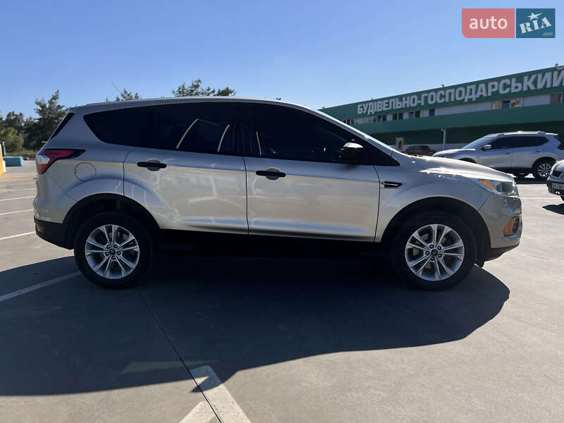 Внедорожник / Кроссовер Ford Escape 2016 в Днепре фото 2 Внедорожник / Кроссовер Ford Escape 2016 в Днепре