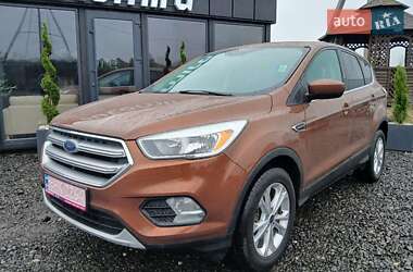 Позашляховик / Кросовер Ford Escape 2016 в Луцьку