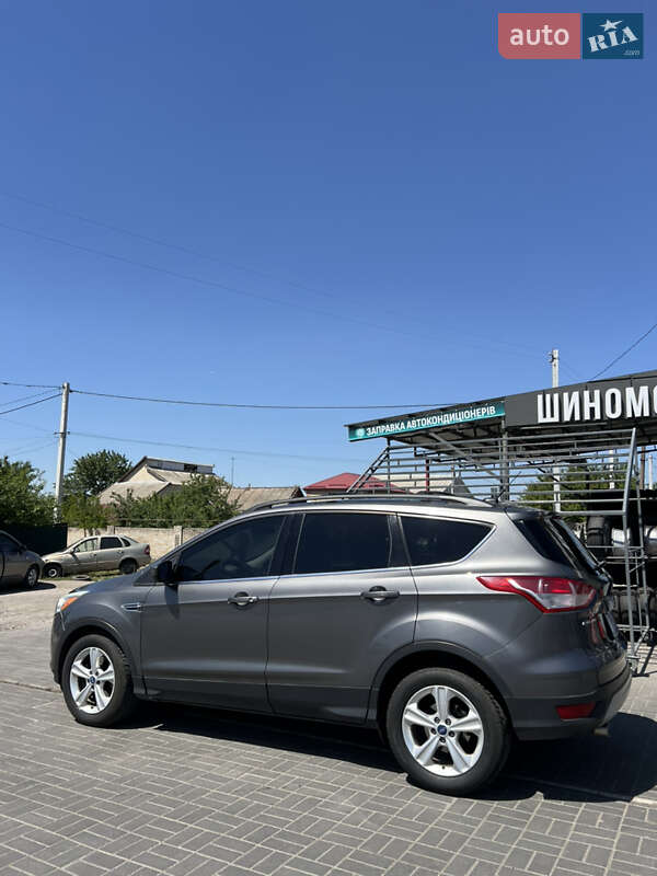 Внедорожник / Кроссовер Ford Escape 2012 в Запорожье