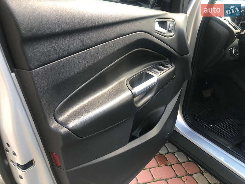 Внедорожник / Кроссовер Ford Escape 2014 в Трускавце