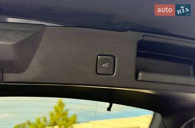 Внедорожник / Кроссовер Ford Escape 2022 в 