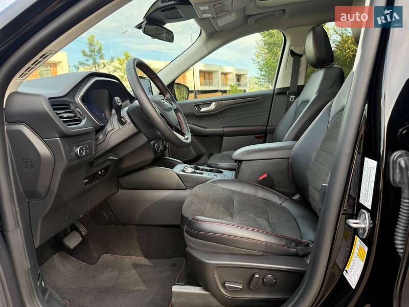 Внедорожник / Кроссовер Ford Escape 2022 в Киеве