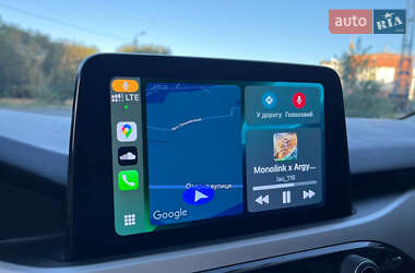 Позашляховик / Кросовер Ford Escape 2021 в 