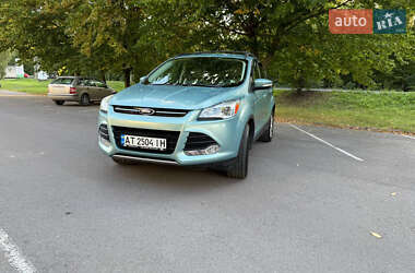 Внедорожник / Кроссовер Ford Escape 2012 в Надворной