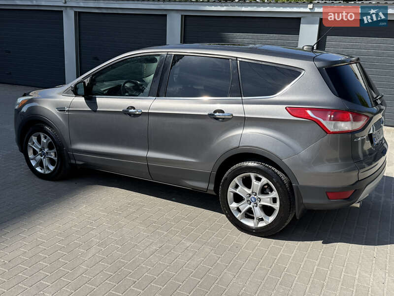 Внедорожник / Кроссовер Ford Escape 2013 в Тернополе