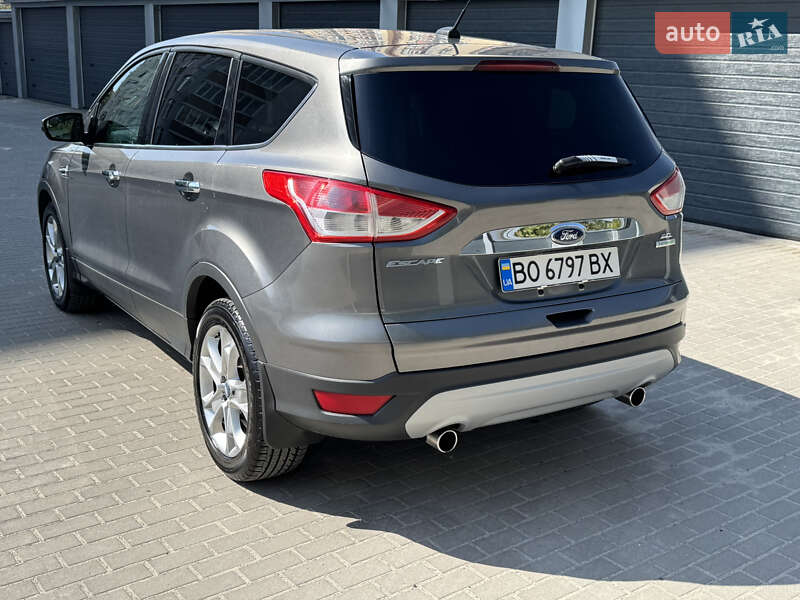 Внедорожник / Кроссовер Ford Escape 2013 в Тернополе