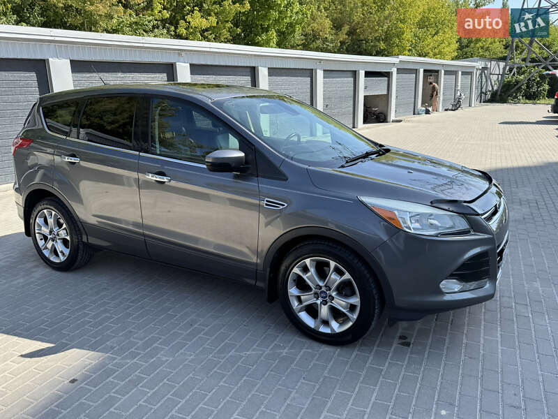 Внедорожник / Кроссовер Ford Escape 2013 в Тернополе