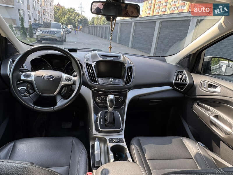 Внедорожник / Кроссовер Ford Escape 2013 в Тернополе