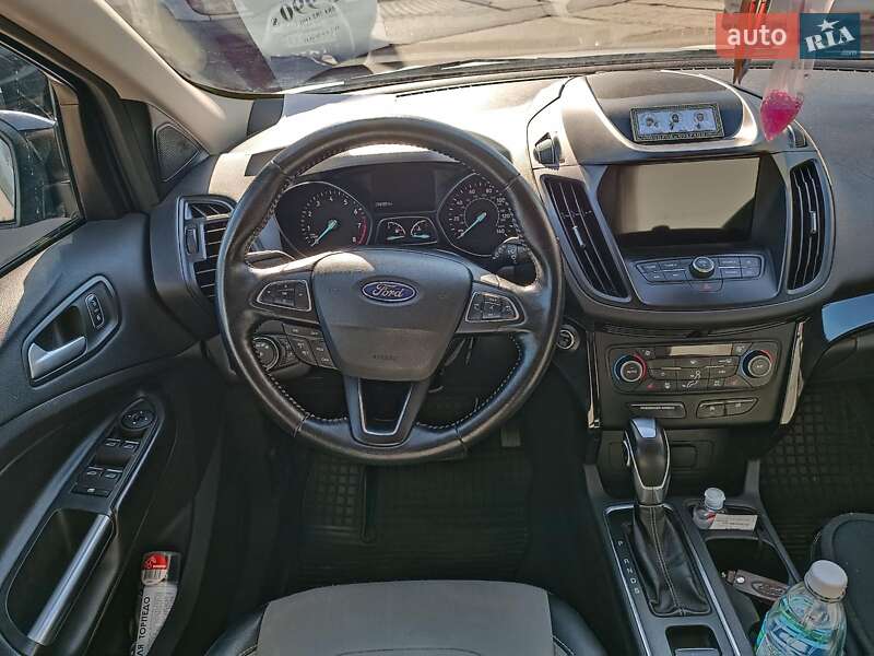 Внедорожник / Кроссовер Ford Escape 2019 в Харькове