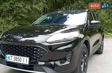 Внедорожник / Кроссовер Ford Escape 2021 в Ивано-Франковске